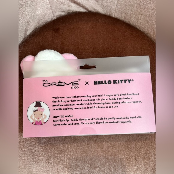 Hello Kitty Plush Spa Pink Bow Headband - Picture 2 of 4